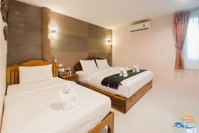 Standard-Dreibettzimmer — Naiyang Discovery Beach Resort